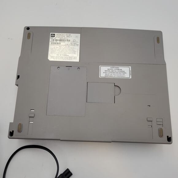 Vtg Toshiba Satellite Pro Series 425CDT /810 PA1225U Pentium Works Powers On - Picture 16 of 16